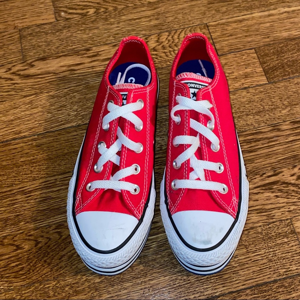 Converse platform shoes ❤️